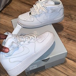 High top Air Force 1s